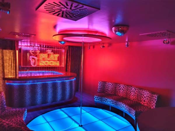 HOTEL ROMEOS