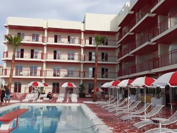 HOTEL ROMEOS